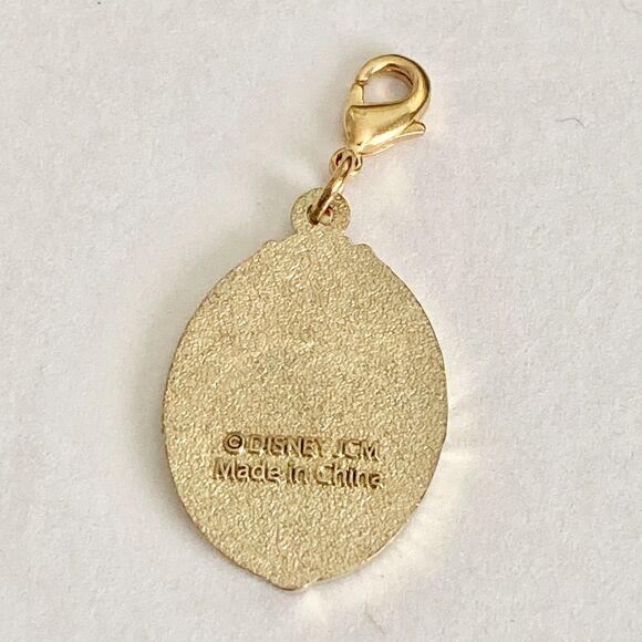 Disney Villains Snow White Evil Queen Clip On Charm Magic Mirror Zipper Pull - Picture 4 of 7